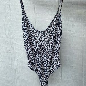 Pretty Little Thing Leopard/Cheetah Bodysuit